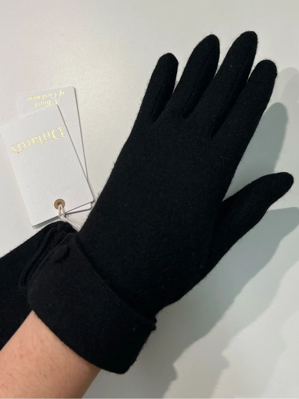 Dillard's Lambs Wool and Cashmere Gloves